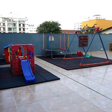500M Da Praia, Predio Cm Piscina, 1Garagem, Wi-Fi 300 Mbps, Centro De Guaruja, Proximo A Praia E Comercio, Horarios Check-In E Check-Out Flexiveis, Churrasqueira, Ngoại thất bức ảnh