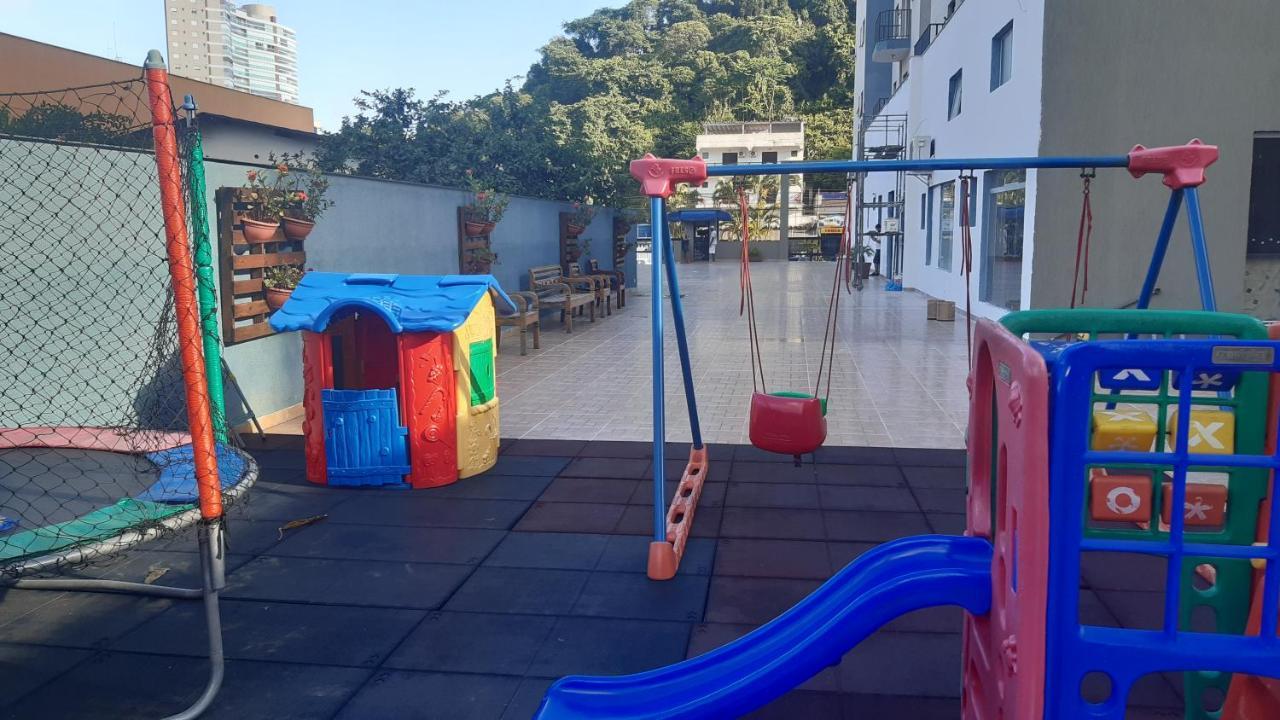 500M Da Praia, Predio Cm Piscina, 1Garagem, Wi-Fi 300 Mbps, Centro De Guaruja, Proximo A Praia E Comercio, Horarios Check-In E Check-Out Flexiveis, Churrasqueira, Ngoại thất bức ảnh