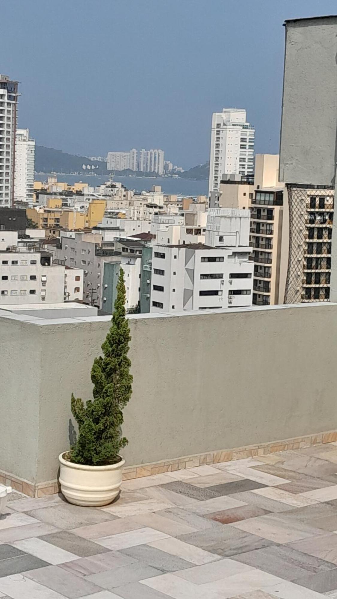 500M Da Praia, Predio Cm Piscina, 1Garagem, Wi-Fi 300 Mbps, Centro De Guaruja, Proximo A Praia E Comercio, Horarios Check-In E Check-Out Flexiveis, Churrasqueira, Ngoại thất bức ảnh